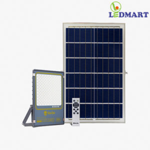 Đèn LED chiếu pha năng lượng mặt trời cảm biến 300W Rạng Đông CP03